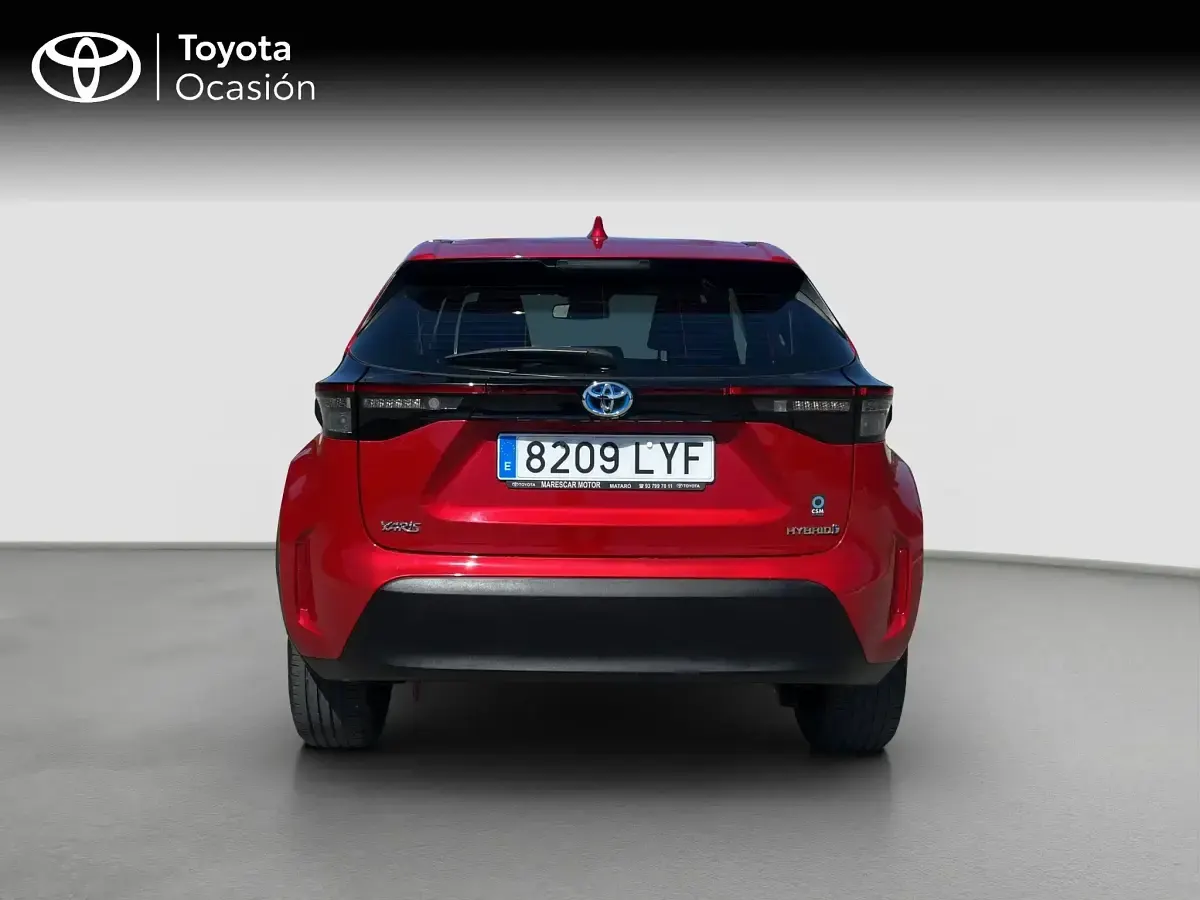 Usado Toyota Yaris Cross Active 116 CV (85 kW) 2022 Rojo SUV
