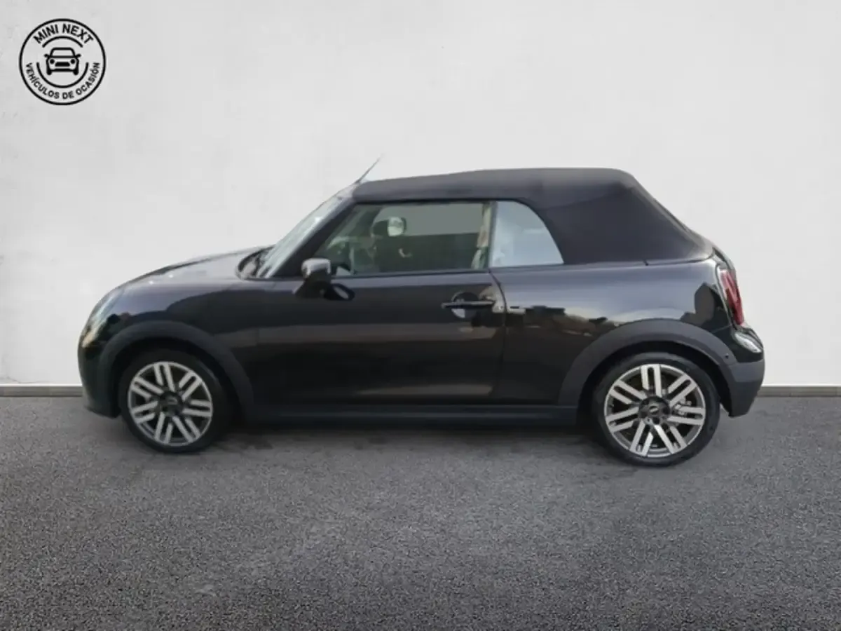 Usado Mini Cooper Cabriolet 163 CV (119 kW) 2025 Negro Descapotable