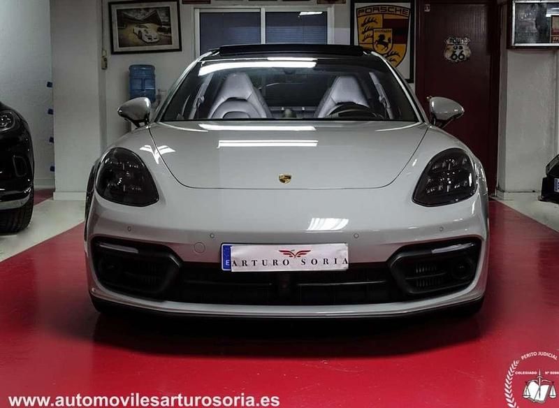 Usado Porsche Panamera 4S E-Hybrid Sport Turismo Sport Turismo 560 CV (411 kW) 2021 Gris Familiar