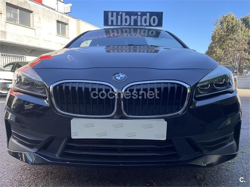 Usado BMW 225 Active Tourer 220 CV (161 kW) 2021 Negro Monovolumen
