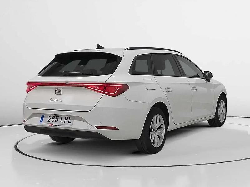 Käytetty Seat Leon Style 150 HP (110 kW) 2021 Valkoinen Farmari
