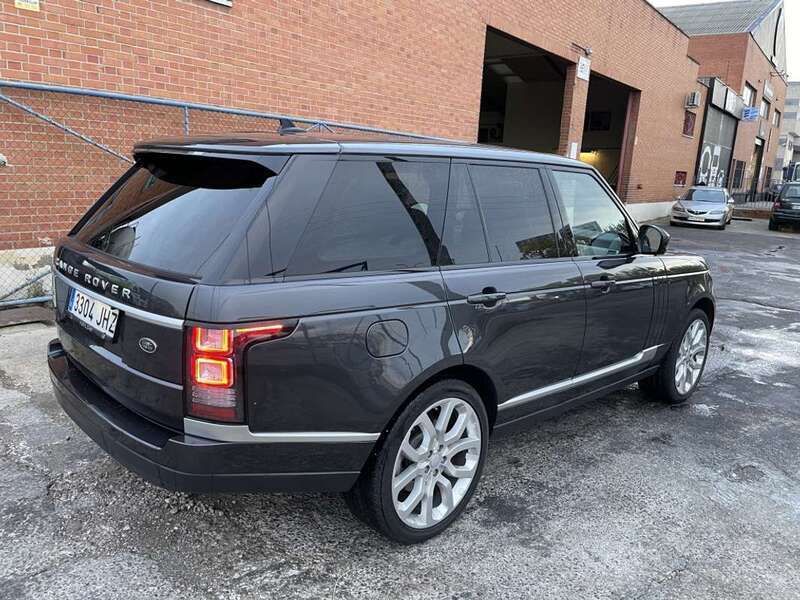 Usado Land Rover Range Rover Vogue 258 CV (189 kW) 2015 Gris SUV