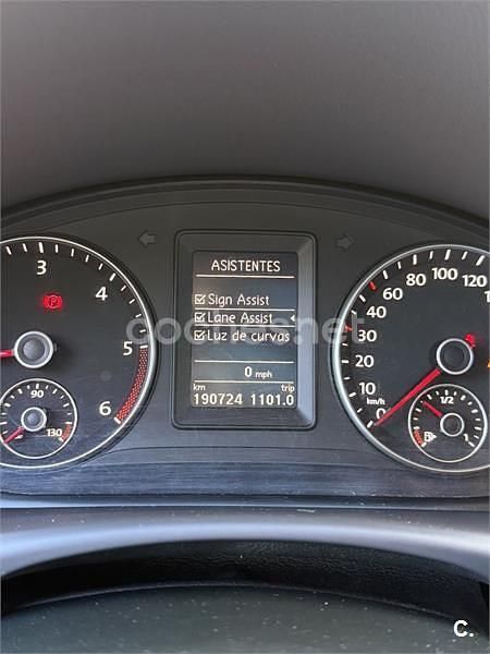 Usado VW Touran 170 CV (125 kW) 2011 Azul Monovolumen