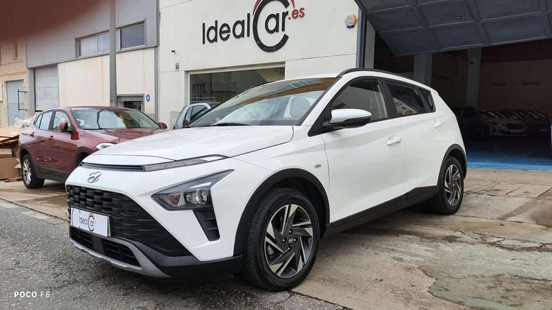 Blanco Usado 2023 Hyundai Bayon SUV | 16.990 € (Un poco caro) - Imagen 1/4