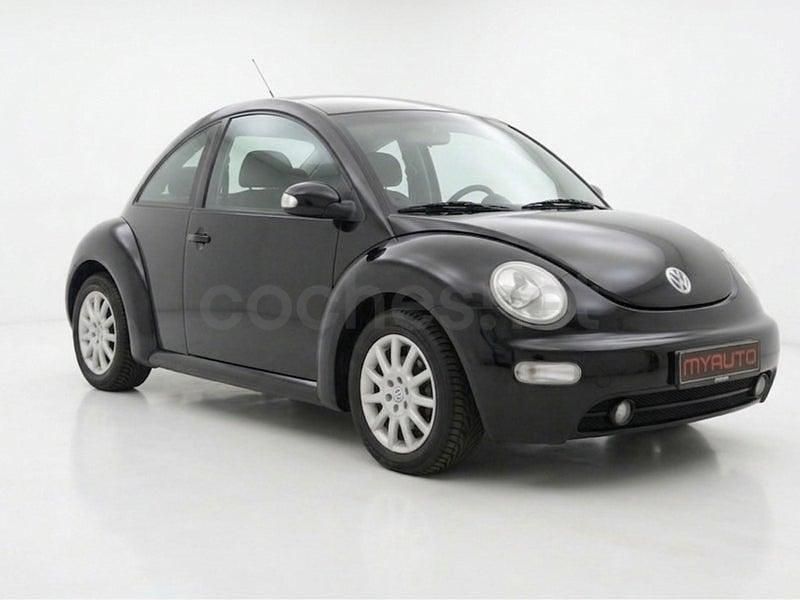 Usado VW New Beetle 102 CV (75 kW) 2006 Negro Utilitario