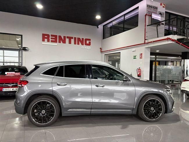 Usado Mercedes GLA200 AMG 163 CV (119 kW) 2020 Gris / plata SUV