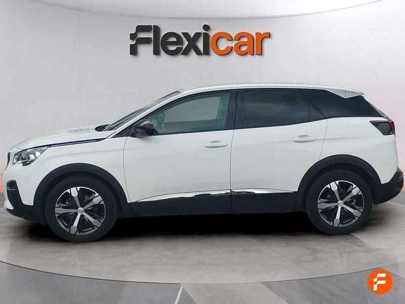 Usado Peugeot 3008 Active 130 CV (95 kW) 2018 Blanco SUV