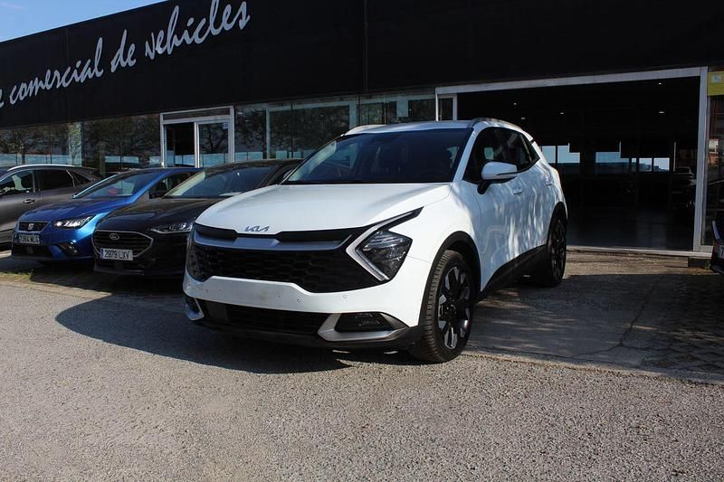 Blanco Usado 2022 Kia Sportage SUV | 26.850 € (Un poco caro) - Imagen 1/4