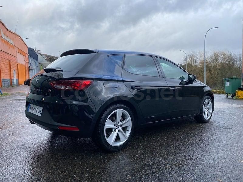 Usado Seat Leon FR 150 CV (110 kW) 2015 Negro Berlina