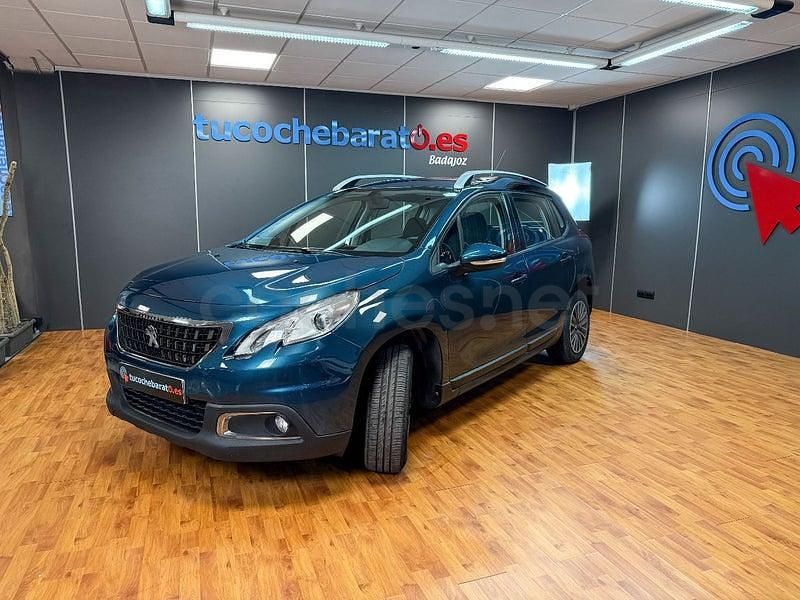 Usado Peugeot 2008 Style 110 CV (80 kW) 2016 Azul SUV
