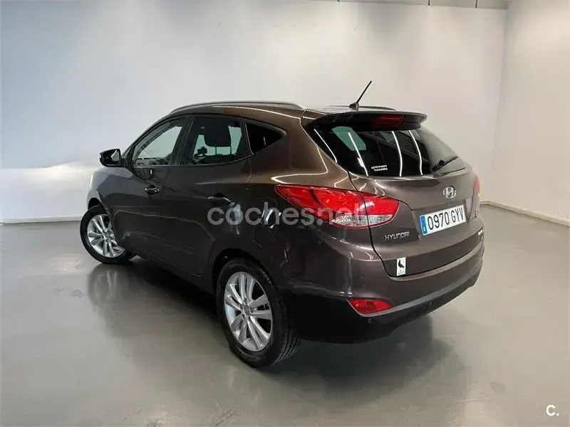 Usado Hyundai ix35 GLS 184 CV (135 kW) 2010 Marrón SUV