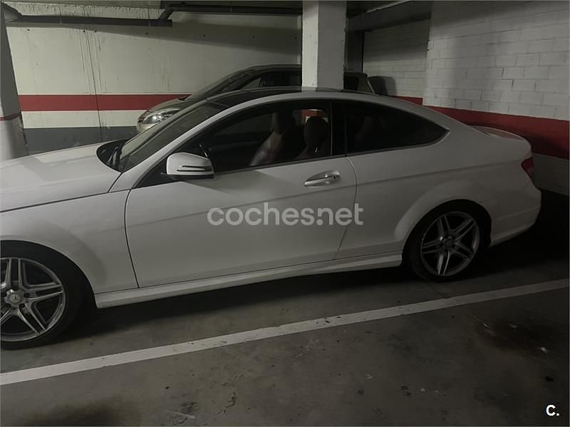 Usado Mercedes C250 204 CV (150 kW) 2014 Blanco Coupe