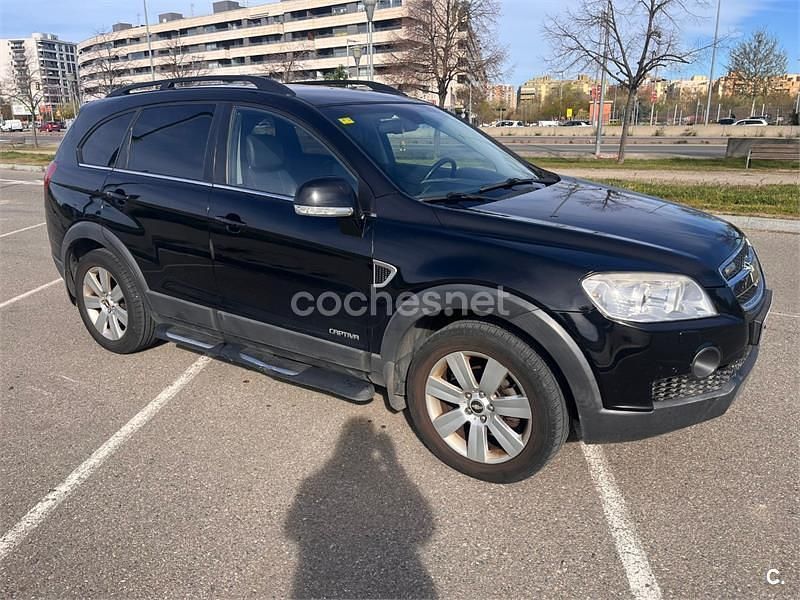 Usado Chevrolet Captiva 150 CV (110 kW) 2007 Negro SUV