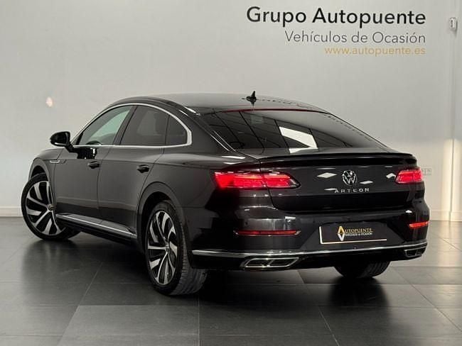 Usado VW Arteon R-line 150 HP (110 kW) 2022 Preto Sedan