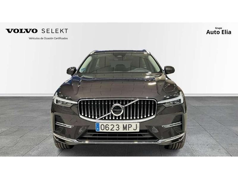 Usado Volvo XC60 Core 351 CV (258 kW) 2024 Gris SUV
