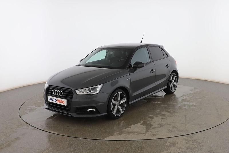 Gris Usado 2018 Audi A1 Sportback Attraction Utilitario | 17.199 € (Precio justo) - Imagen 1/3