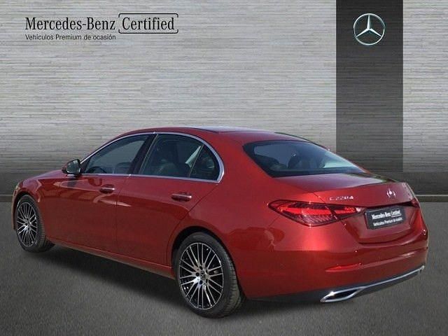 Usado Mercedes C220 Avantgarde 200 CV (147 kW) 2023 Rojo jacinto Berlina
