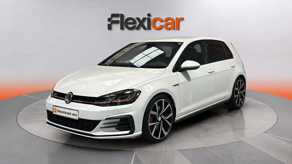Usado VW Golf VII GTI 245 CV (180 kW) 2019 Blanco Berlina