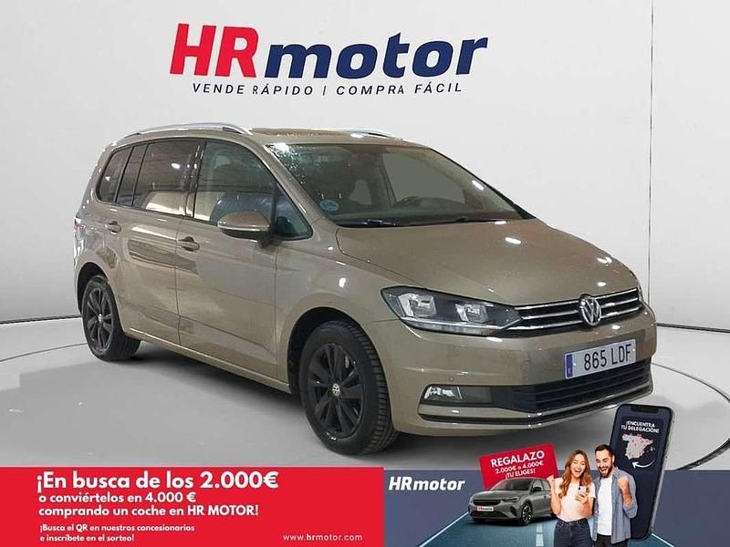Beige Usado 2019 VW Touran Advance Monovolumen | 19.590 € (Precio justo) - Imagen 1/4