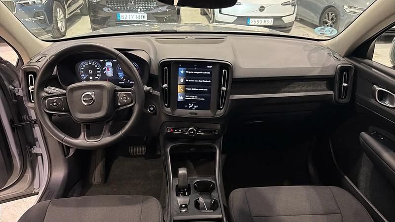 Usado Volvo XC40 129 HP (94 kW) 2024 SUV