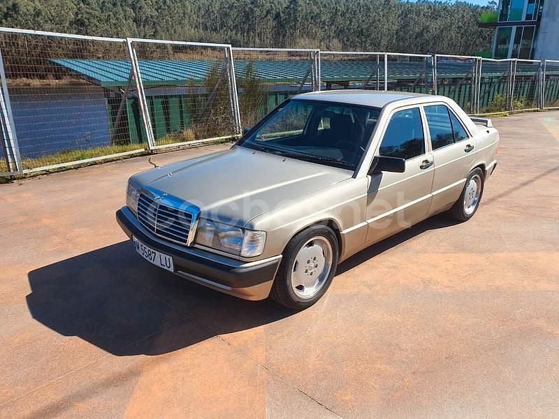Beige Usado 1989 Mercedes 190 Berlina | 7750 € - Imagen 1/4