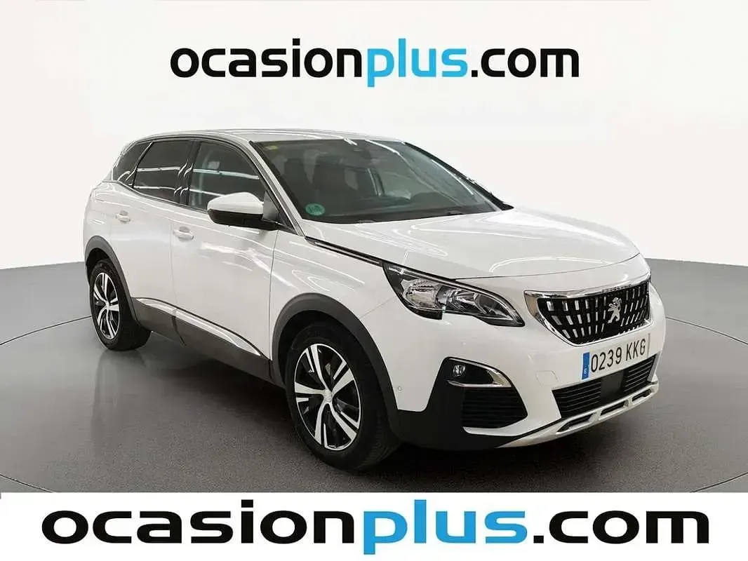 Usado Peugeot 3008 Allure 131 CV (96 kW) 2018 Blanco SUV