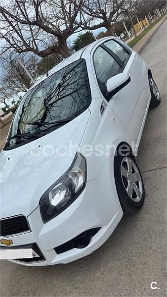 Usado Chevrolet Aveo LS 84 CV (61 kW) 2011 Blanco Berlina