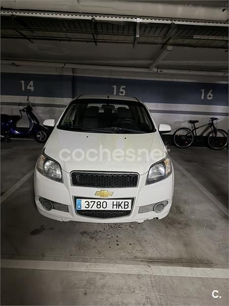 Blanco Usado 2012 Chevrolet Aveo LS Berlina | 3500 € (Buen precio) - Imagen 1/4