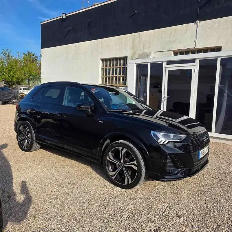 Usado Audi Q3 245 CV (180 kW) 2022 Negro SUV