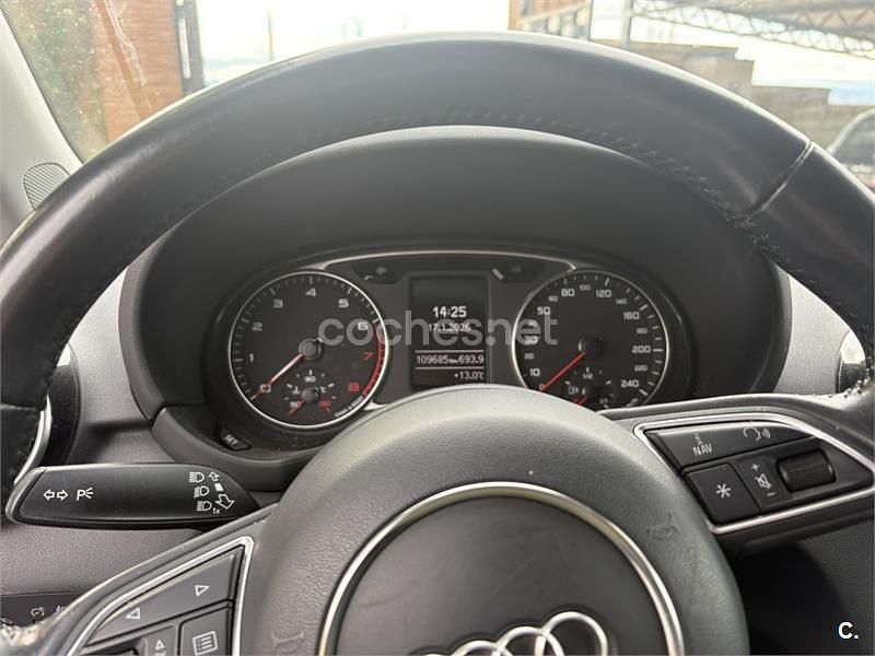 Rojo Usado 2017 Audi A1 Sportback Utilitario | 14.000 € (Precio justo) - Imagen 1/4