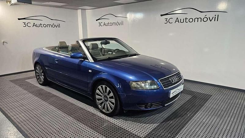 Usado Audi A4 S-Line 162 CV (119 kW) 2003 Azul Descapotable
