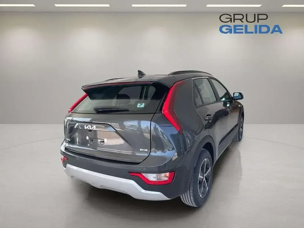 Nuevo Kia Niro 141 CV (103 kW) 2026 Gris SUV