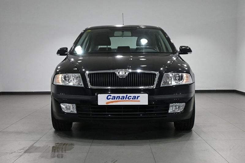 Usado Skoda Octavia 105 CV (77 kW) 2007 Gris Berlina