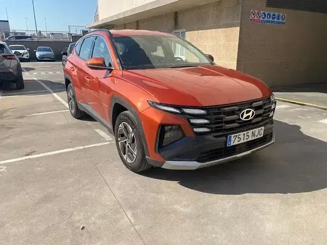 Usado Hyundai Tucson 160 CV (117 kW) 2025 Naranja SUV