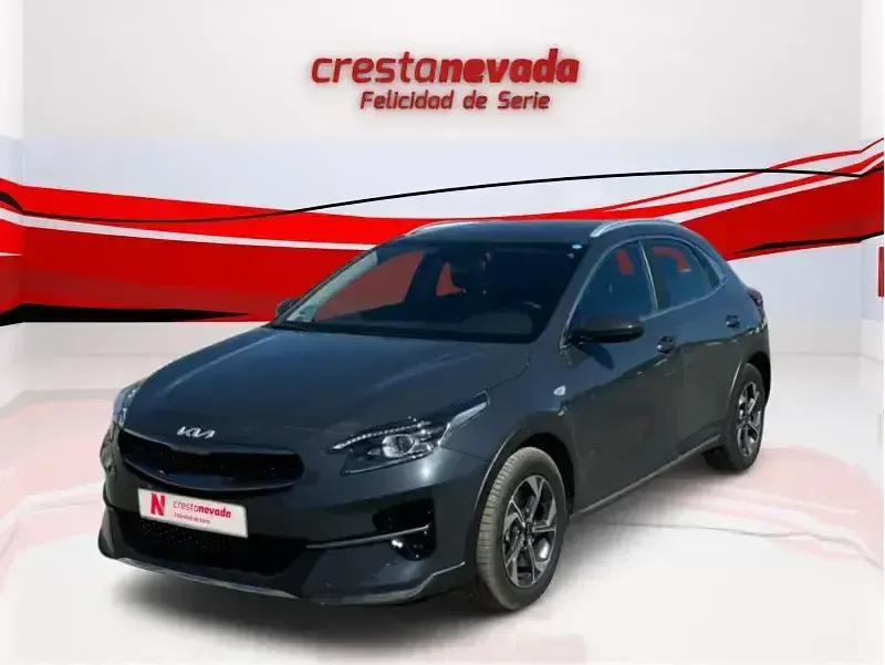Usado Kia XCeed 120 HP (88 kW) 2022 Cinzento SUV