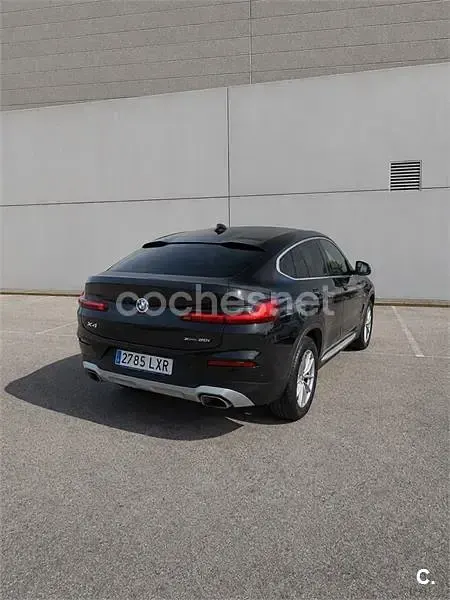 Usado BMW X4 Comfort Edition 184 CV (135 kW) 2022 Negro SUV