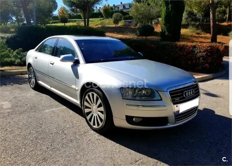 Usado Audi A8 450 CV (330 kW) 2005 Gris / plata Berlina