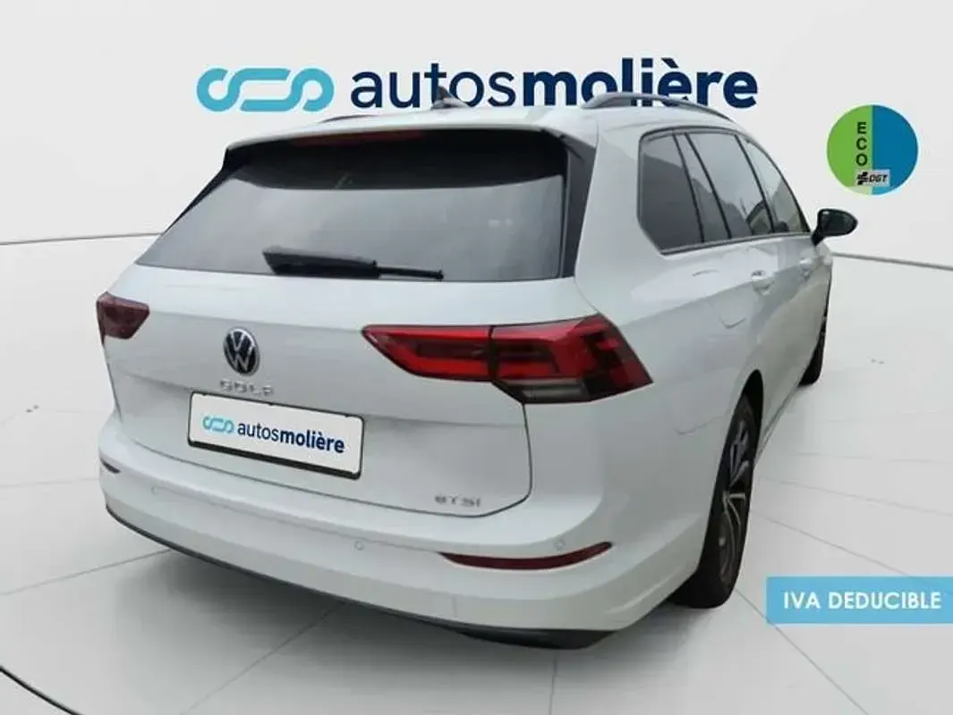 Usado VW Golf VIII Life 110 CV (80 kW) 2022 Blanco Utilitario