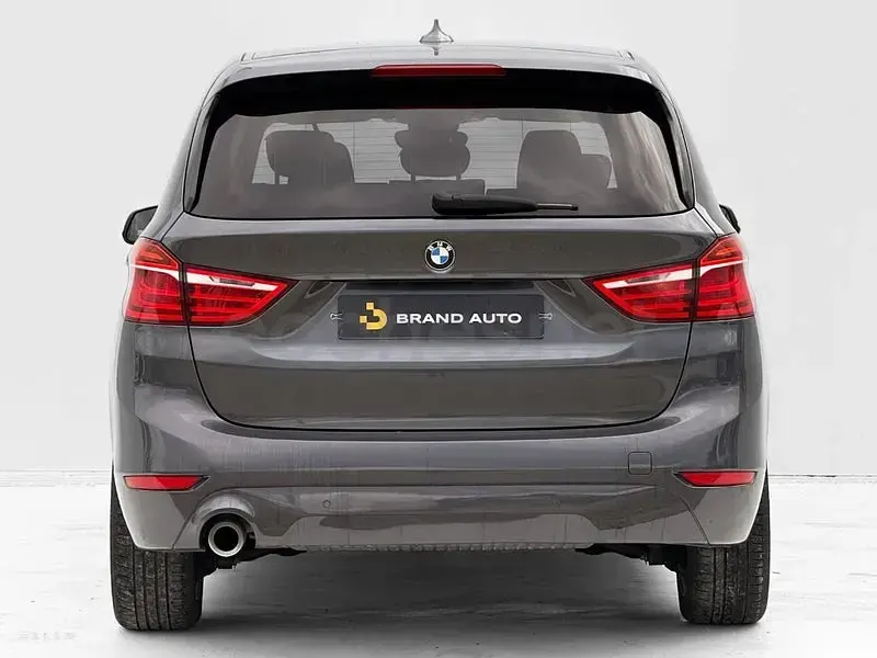 Usado BMW 218 136 CV (100 kW) 2020 Gris / plata Familiar