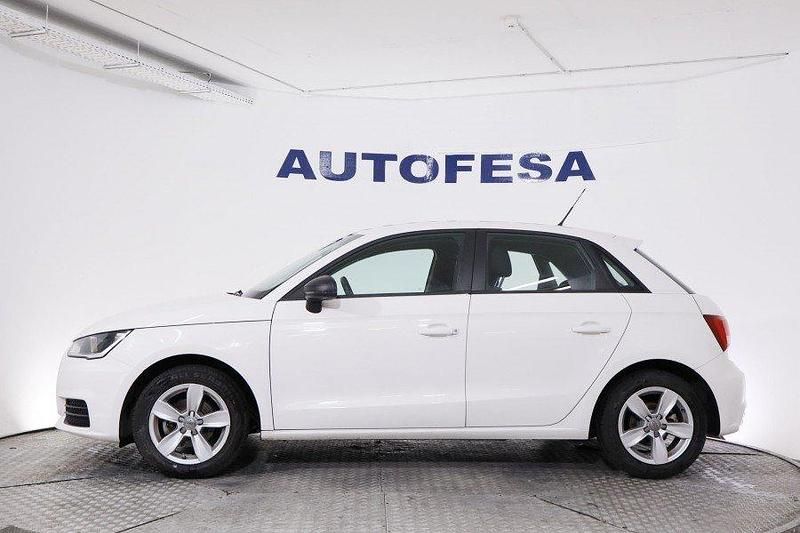 Usado Audi A1 Sportback 95 CV (69 kW) 2016 Blanco Utilitario