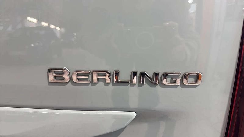 Usado Citroën Berlingo 130 CV (95 kW) 2020 Verde Monovolumen