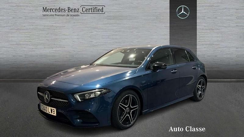 Usado Mercedes A200 AMG line 150 CV (110 kW) 2022 Azul Berlina