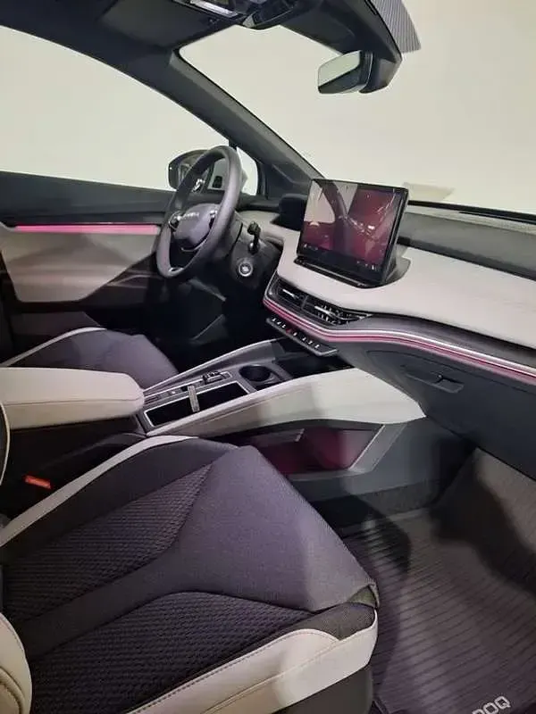 Usado Skoda Elroq 150 kW (204 CV) 2026 Blanco SUV