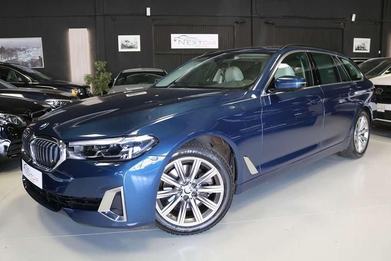 Azul Usado 2020 BMW 520 Luxury Line Familiar | 29.900 € (Precio justo) - Imagen 1/4