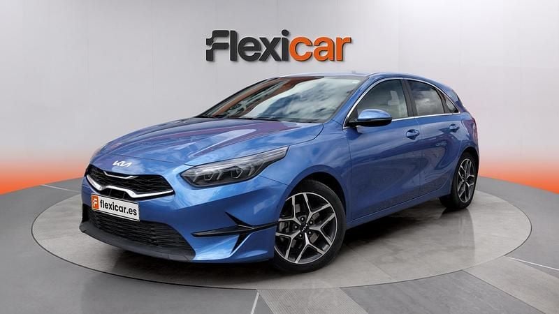 Occasion Kia Ceed 100 PK (73 kW) 2023 Blauw Hatchback