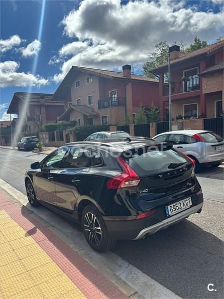 Usado Volvo V40 CC Plus 152 CV (111 kW) 2018 Negro Familiar