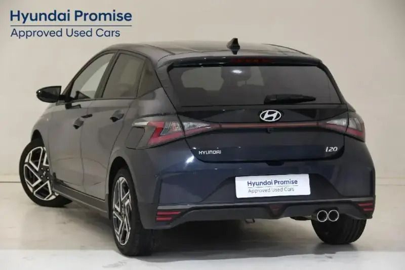 Usado Hyundai i20 N Line 80 CV (58 kW) 2024 Gris/plata Utilitario