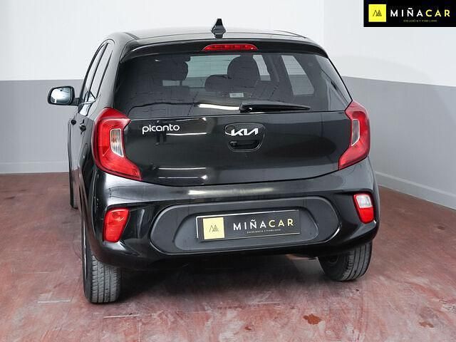 Usado Kia Picanto 67 CV (49 kW) 2022 Negro Utilitario