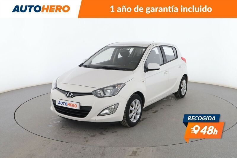 Blanco Usado 2013 Hyundai i20 Berlina | 7299 € - Imagen 1/3