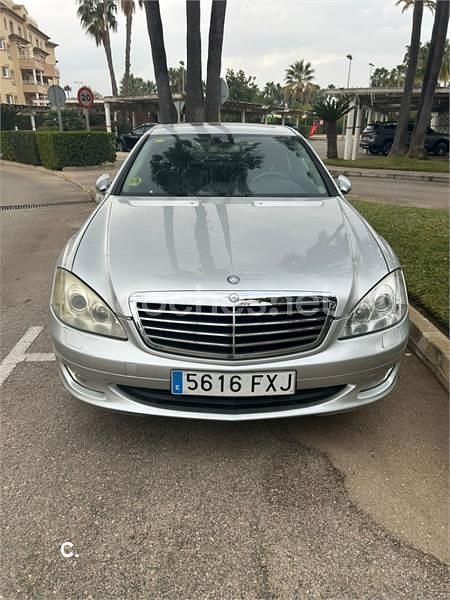 Usado Mercedes S320 204 CV (150 kW) 2006 Gris / plata Berlina